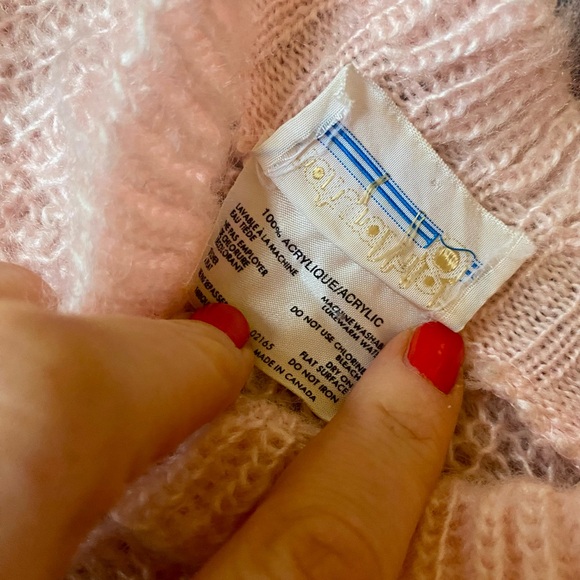 Soft Vintage 80s Pale Pink Sweater, Ruffled Collar, Size Small - Picture 4 of 6